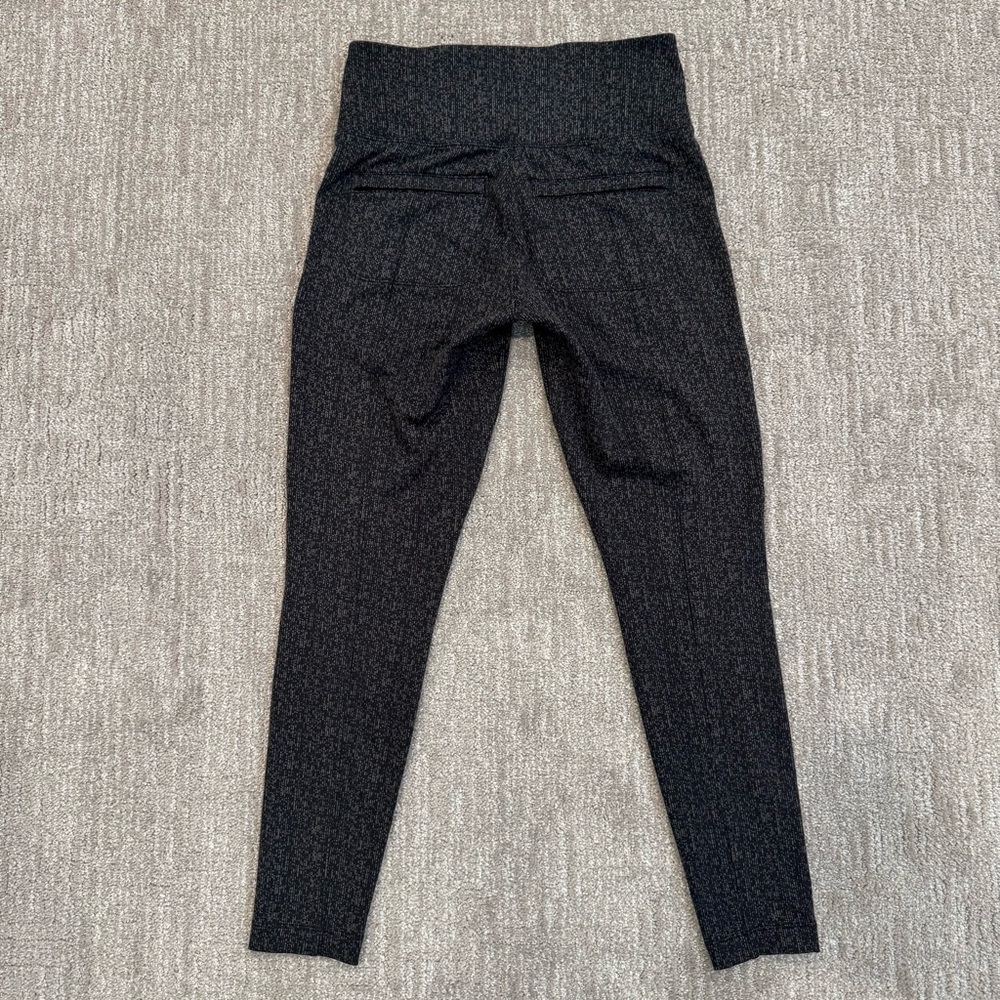 Athleta Delancey Textured Tight Legging - Picture 4 of 8